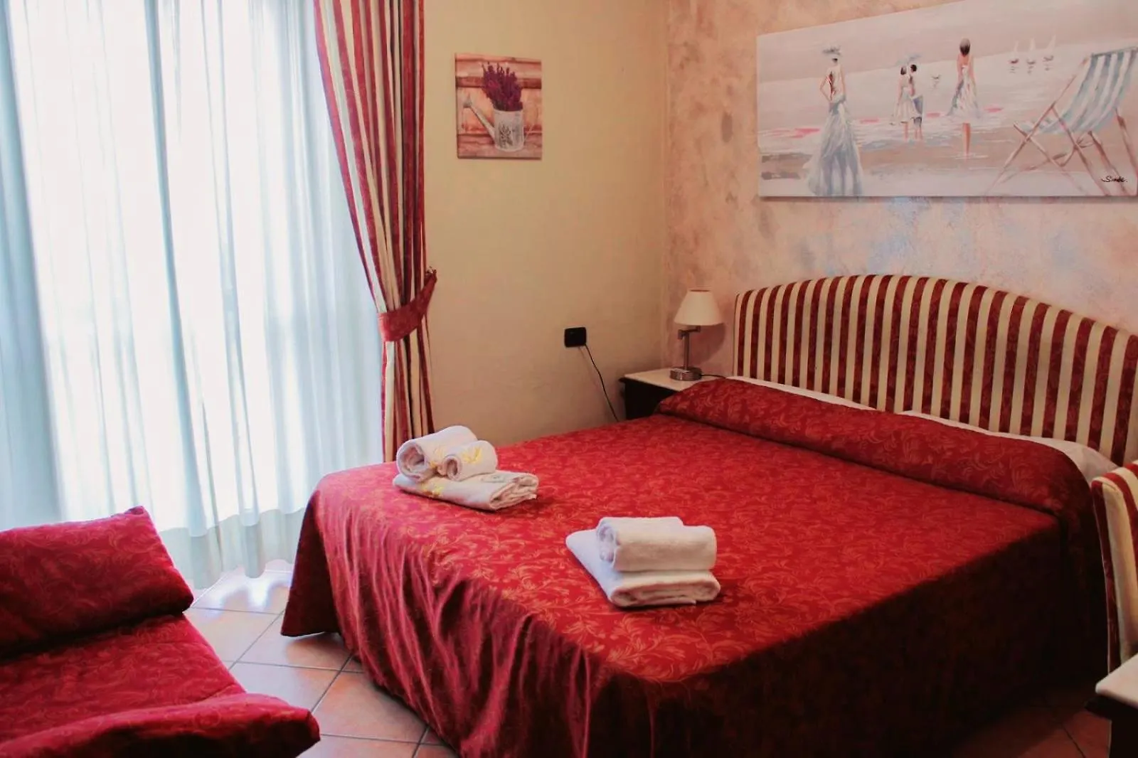 Hotel Sicilia Milan 0*,